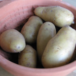 Gepofte aardappelen uit de romertopf