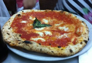 Pizza Margherita van Da Michele in Napels